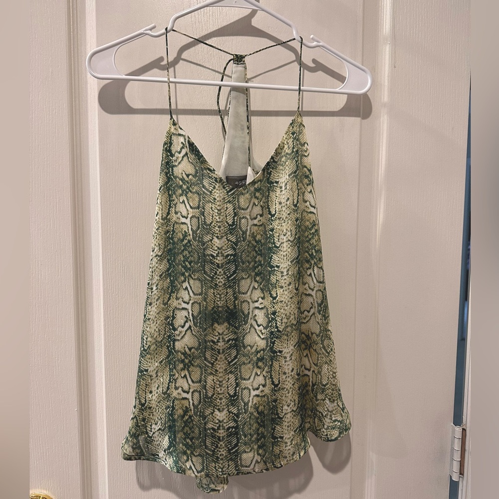 4 Si3nna Tank size M